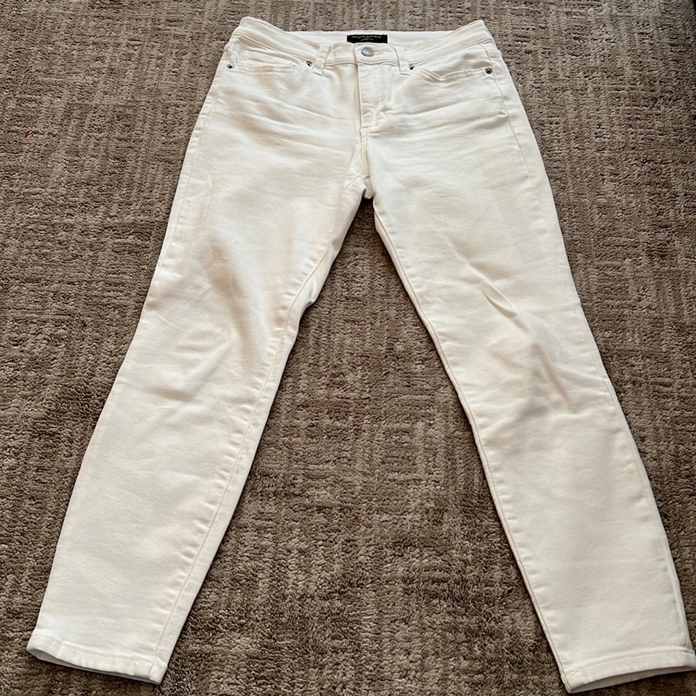White Banana Republic skinny jeans